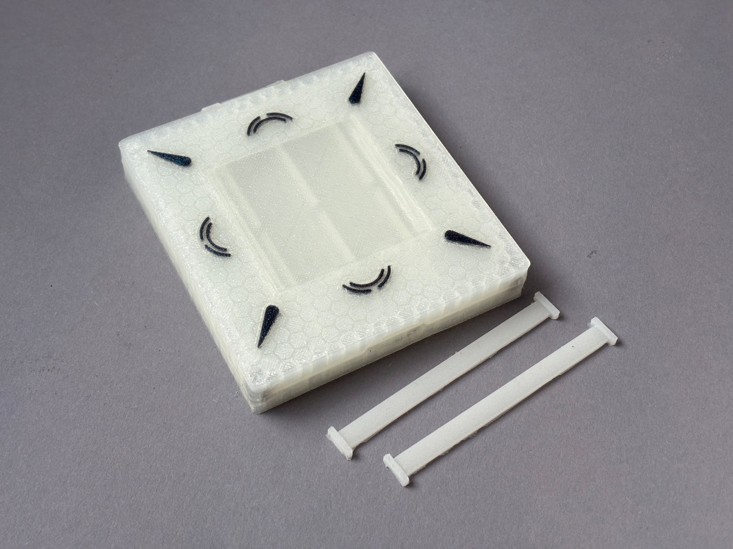 Case for 4 Clarinet and Saxophone Reeds