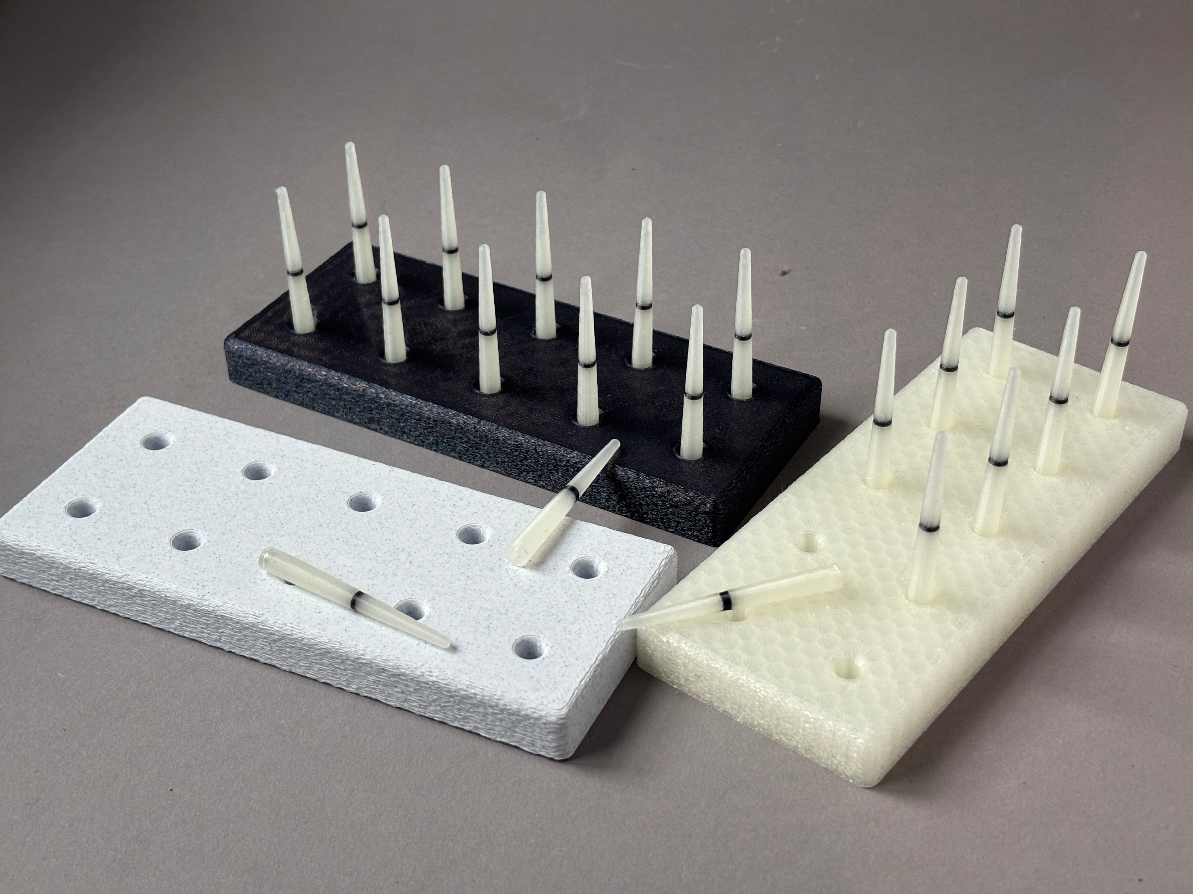 drying rack for bassoon reeds with removable pins