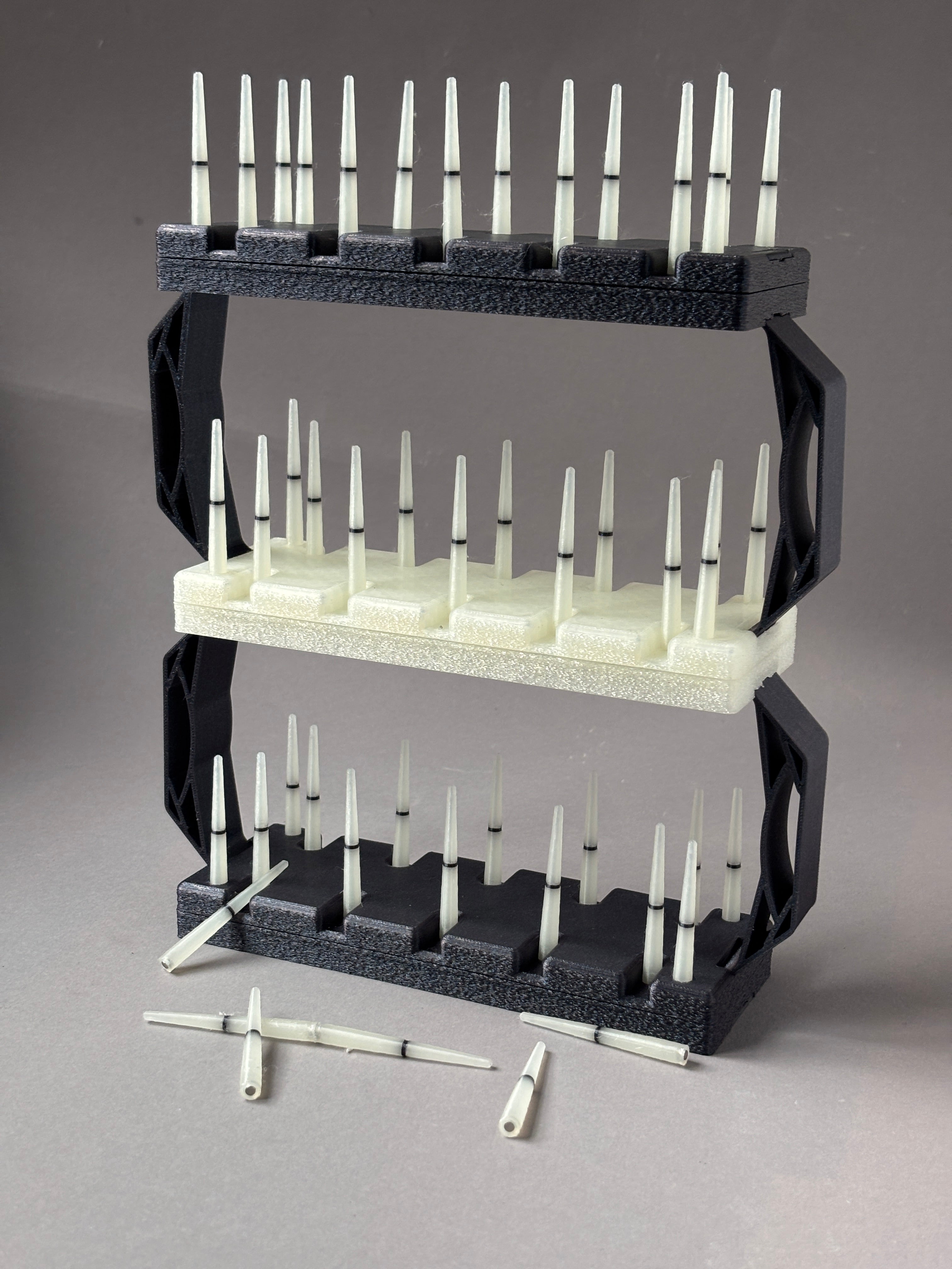 stackable magnetic drying rack for bassoon reeds