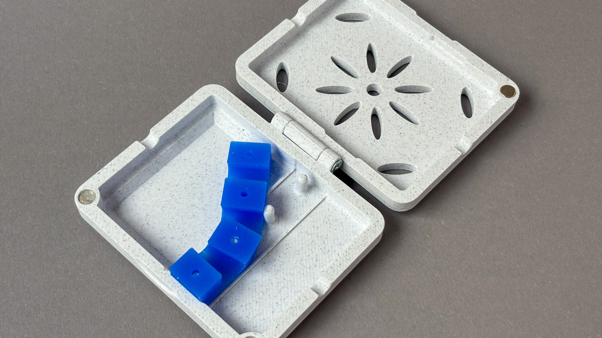 removable silicone band bassoon reed case 
