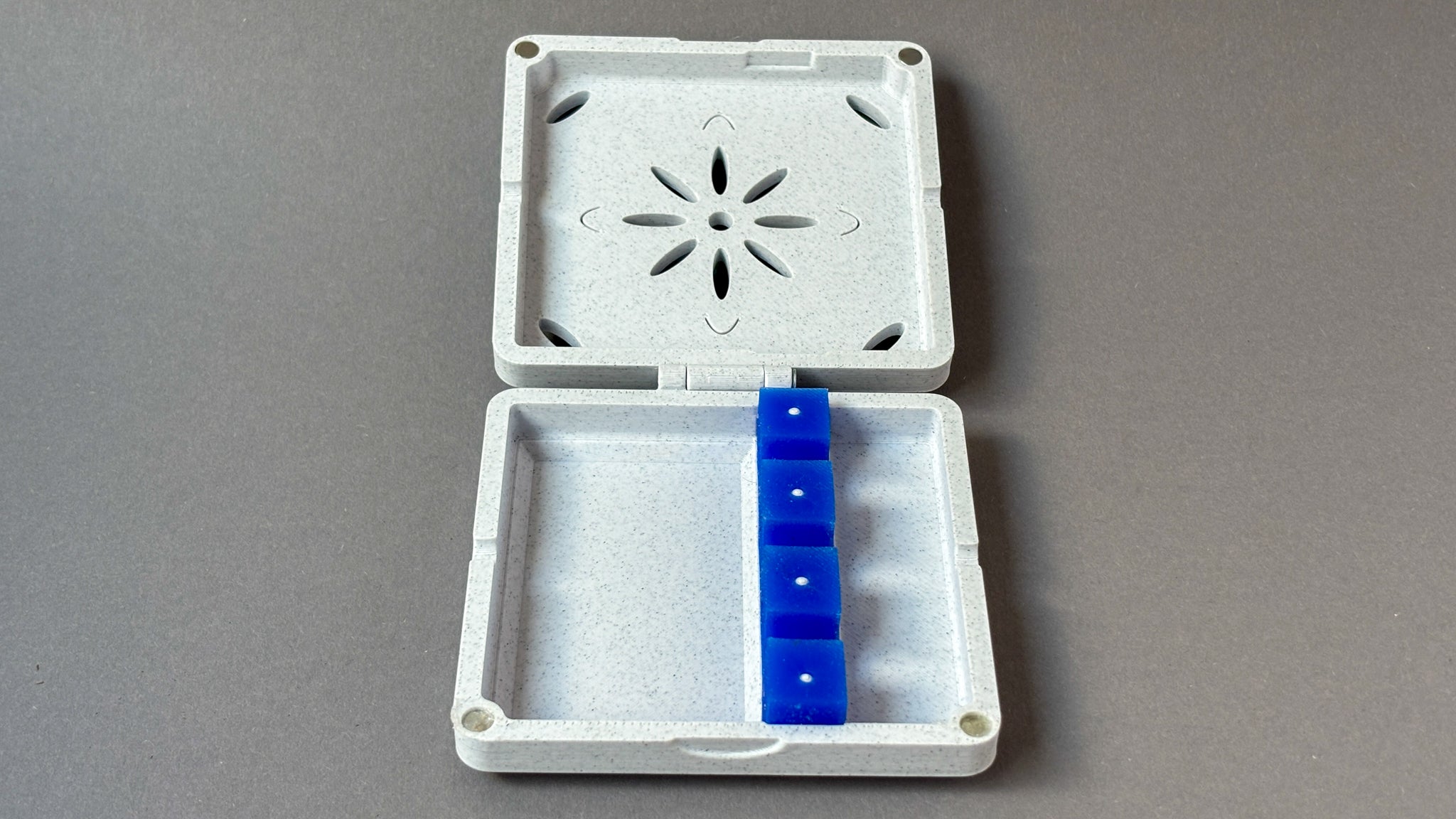 marble white contrabassoon reed case with blue holders