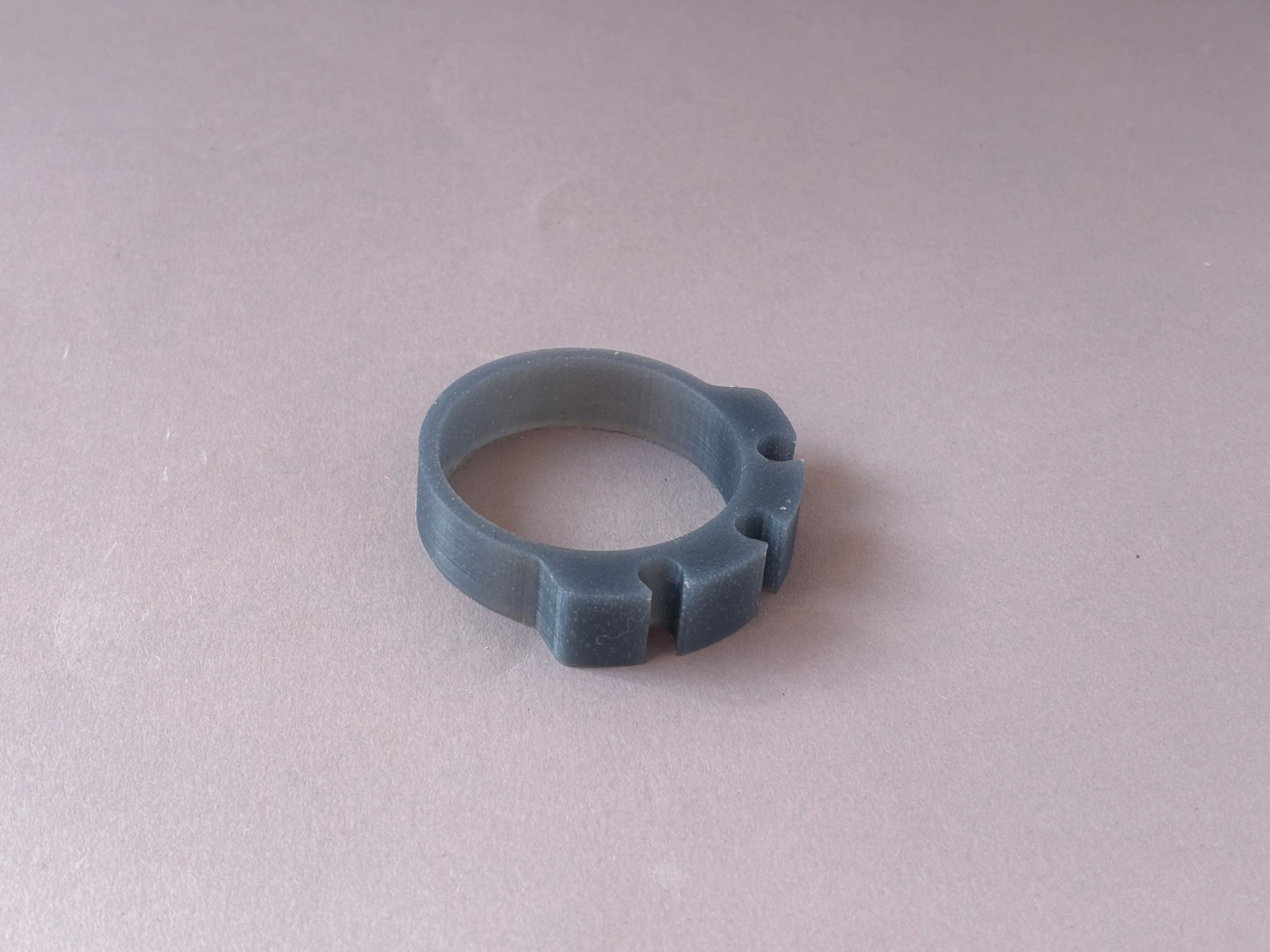 Bassoon Bell Reed Holder - Silicone Ring for 3 Reeds