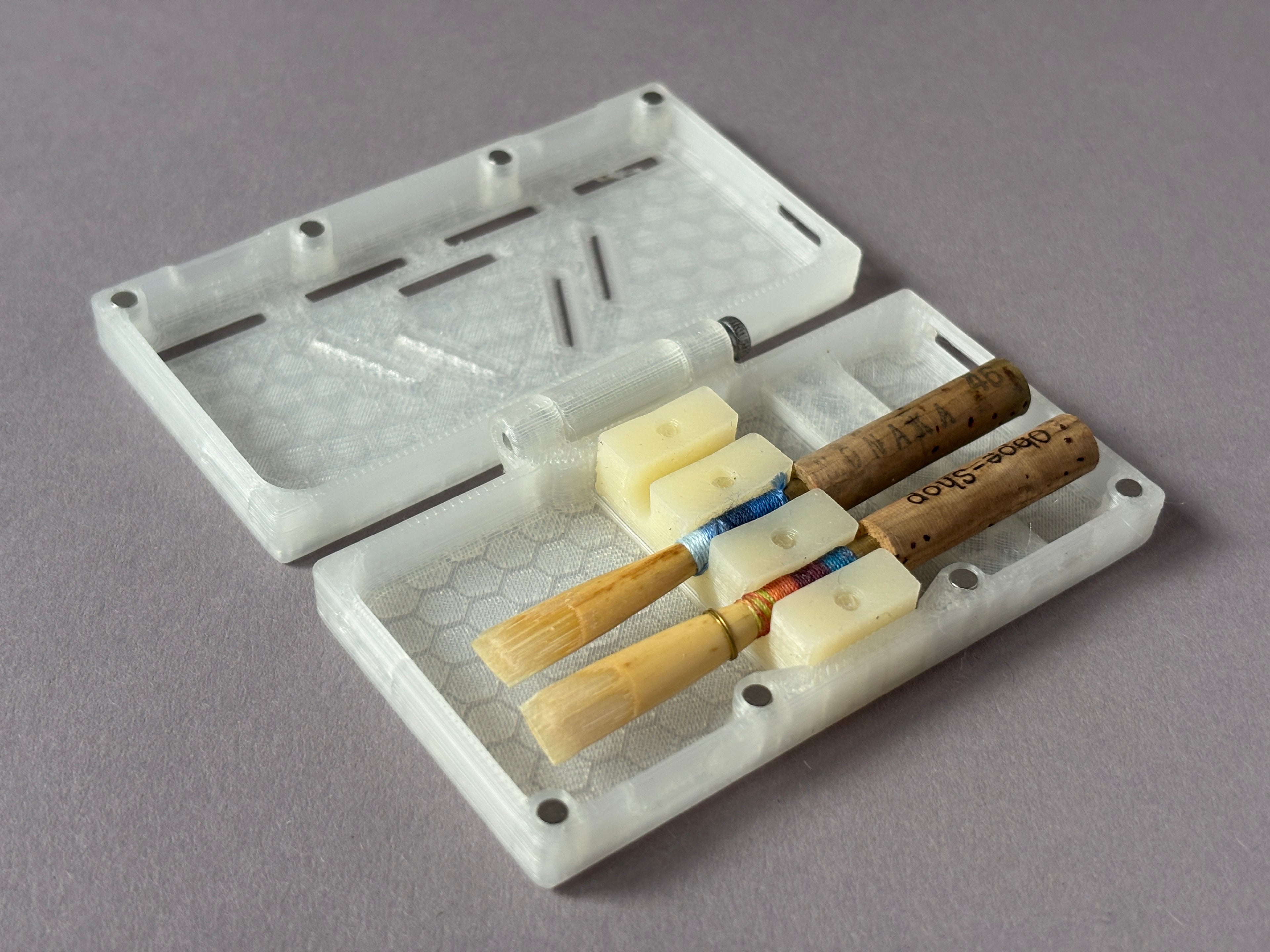 Oboe Reed Case for 3 Reeds - Slim