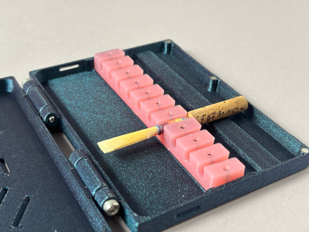 Oboe Reed Case for 10 Reeds - Slim