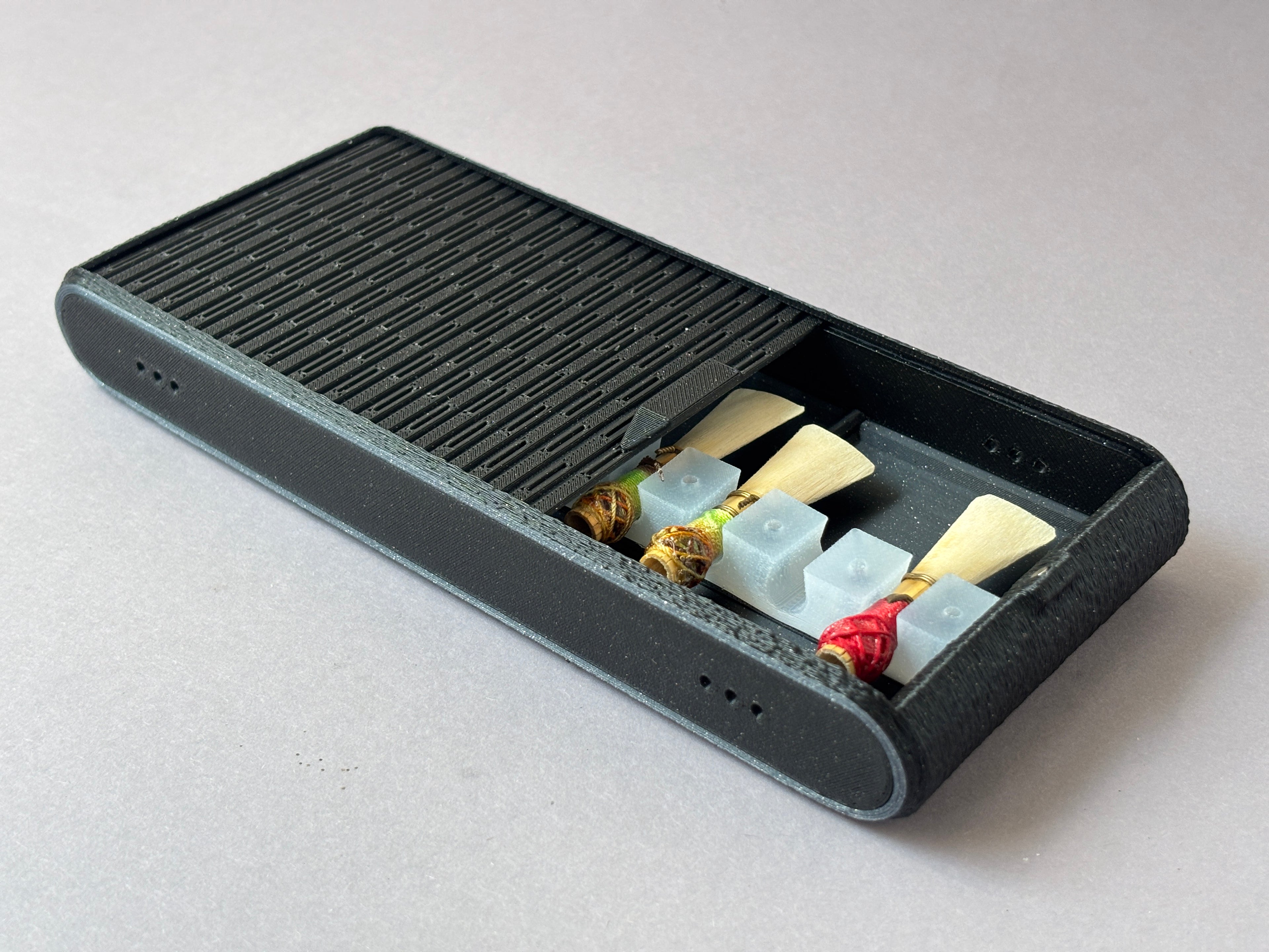 TAMBI - Bassoon Reed Case for 10 Reeds